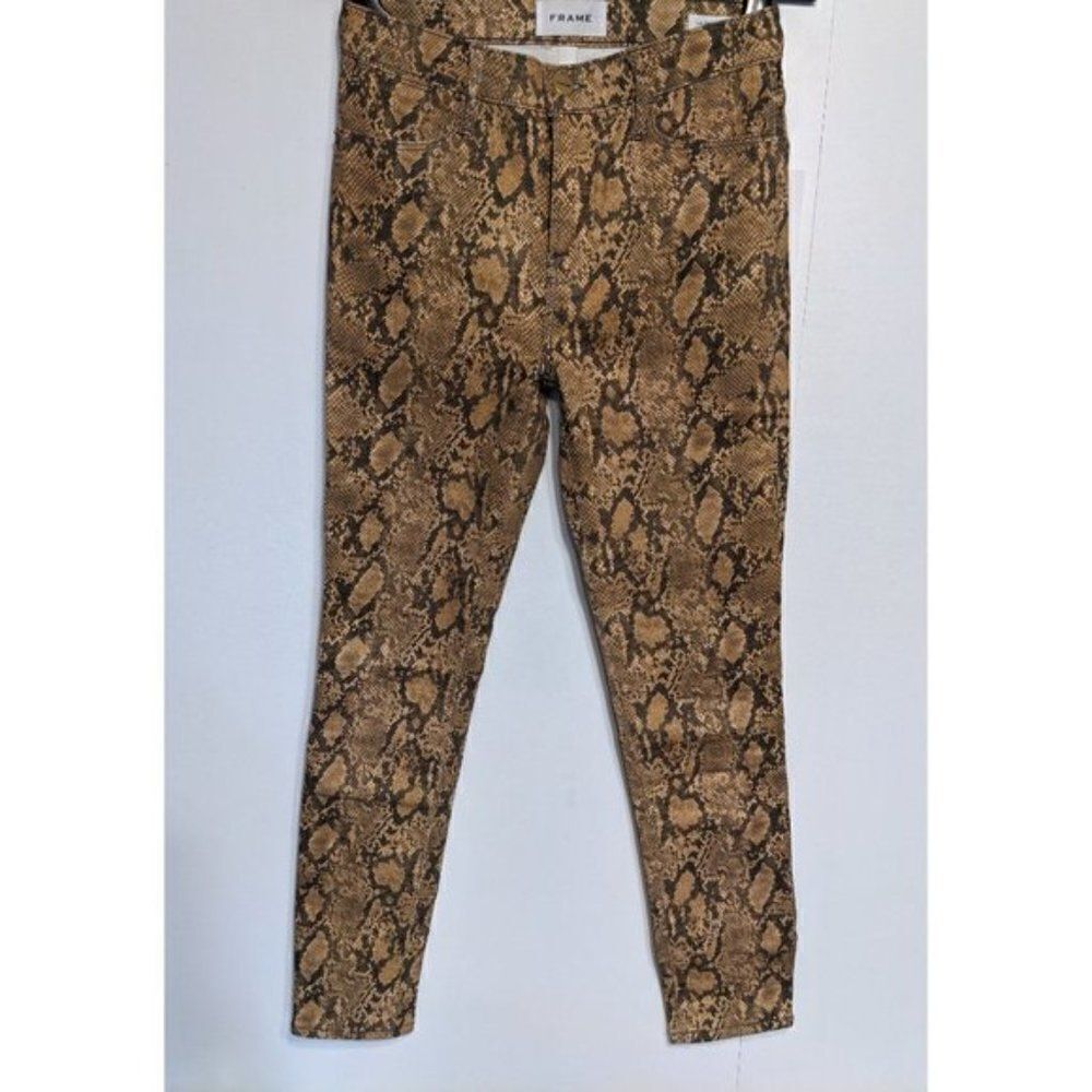 Frame | Le High Skinny Crop In Coated Python - Picture 2 of 9